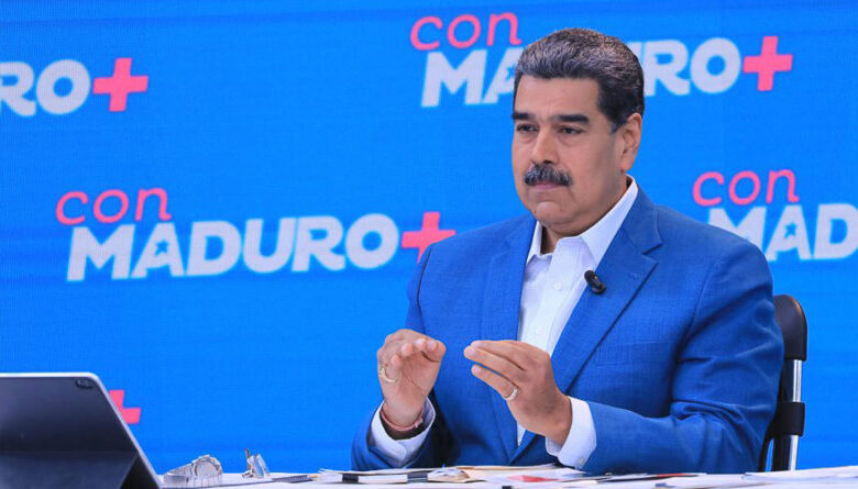 Jefe de Estado firma Decreto Constitucional de Emergencia Económica