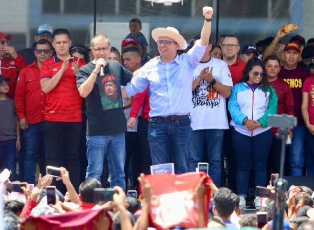 Maduro: Candidatos del Gran Polo Patriótico arranquen su campaña con alegría junto al pueblo