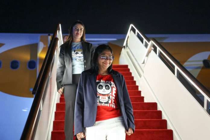 Vicepresidenta Rodríguez llega a Shanghái para profundizar relaciones de cooperación con China