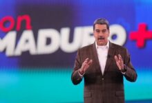Maduro: Papa Francisco se queda con nosotros, con los humildes, luchando por la justicia