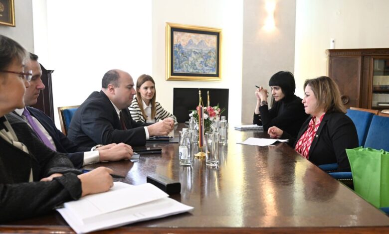 Venezuela y Serbia revisan la agenda bilateral