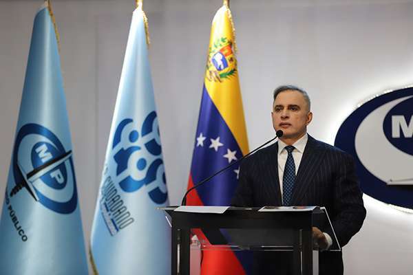 Fiscal General: Bukele confirma que 252 venezolanos están secuestrados en El Salvador