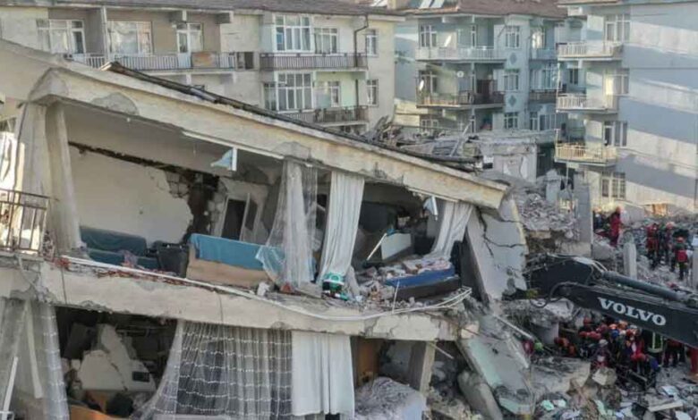Terremoto de 6,2 sacudió ciudad turca de Estambul