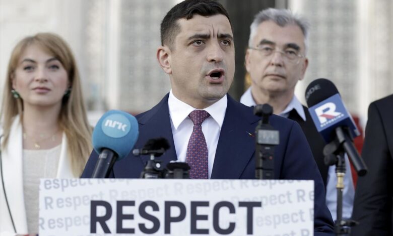 George Simion gana primera vuelta de elecciones en Rumanía, sin mayoría