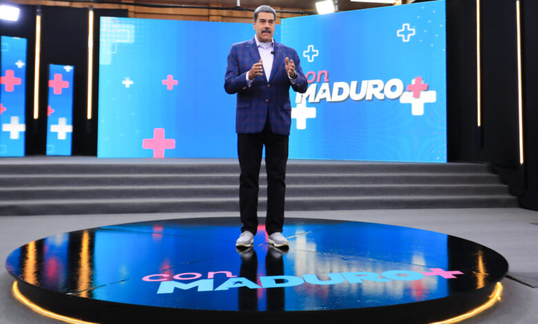 Maduro: Una vergüenza que líderes europeos «celebraran» en Kiev, la derrota de los nazi