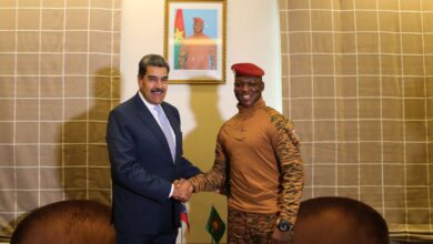 Presidentes Maduro y Traoré refuerzan cooperación Sur-Sur en reunión histórica en Moscú