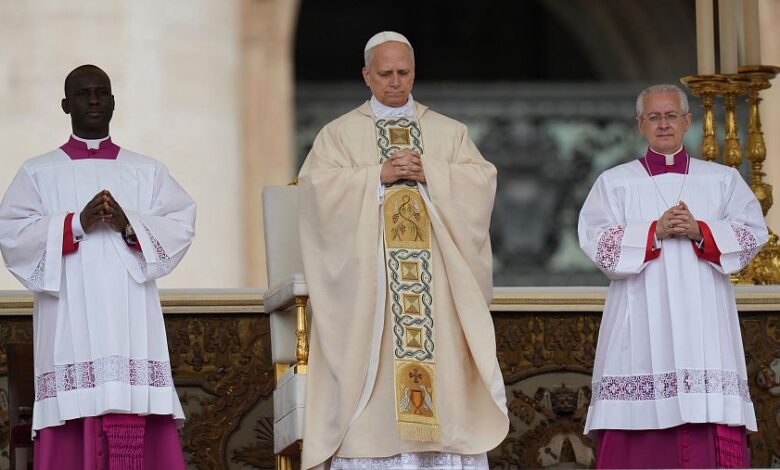 Papa León XIV pidió en homilía «construir un mundo nuevo donde reine la paz»