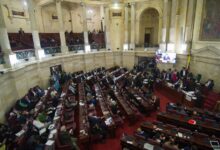 Senado colombiano rechaza consulta popular impulsada por Gustavo Petro