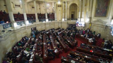 Senado colombiano rechaza consulta popular impulsada por Gustavo Petro