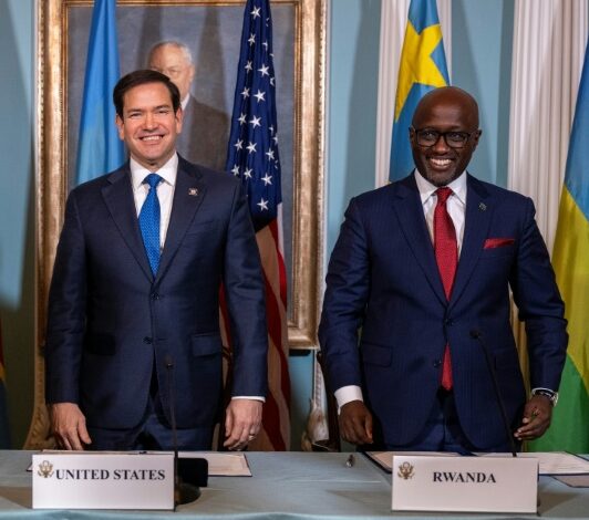 Ruanda evalúa con EEUU recibir a migrantes deportados