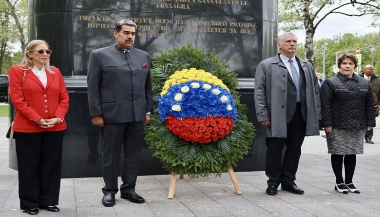 Cuba y Venezuela rinden tributo a Bolívar en Rusia