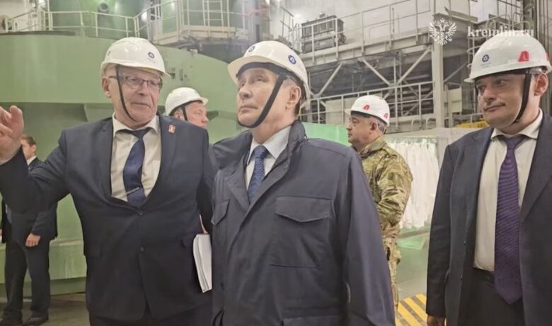 Putin visita la recién liberada provincia de Kursk