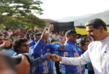 Candidatos del GPPSB entregan al presidente Maduro Plan Legislativo 2026-2031