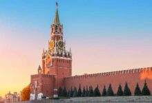 Rusia califica como «decisión peligrosa» medida occidental de quitar restricción de armas a Kiev