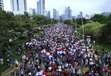 Panamá cumple 21 días de huelga indefinida, entre represión y diálogo