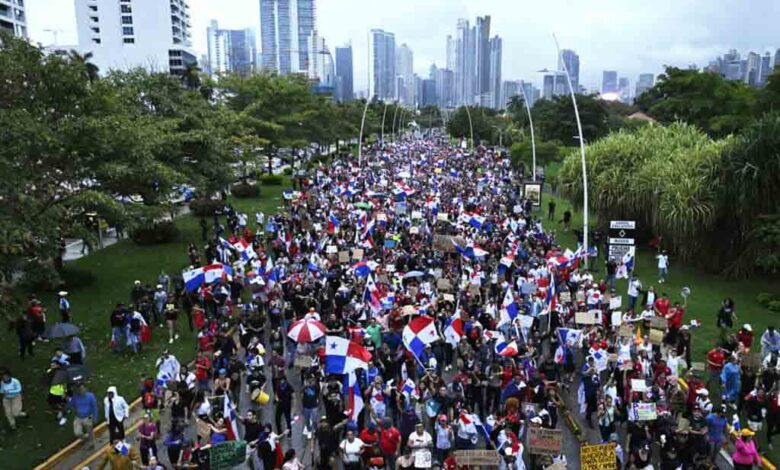 Panamá cumple 21 días de huelga indefinida, entre represión y diálogo