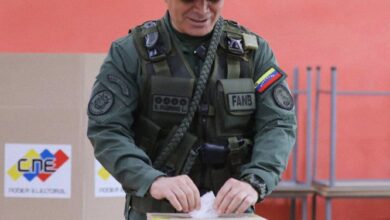 Padrino López: Nadie puede decirnos que no hagamos elecciones