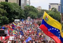 Gran Polo Patriótico cierra campaña electoral con mega marcha hasta Miraflores