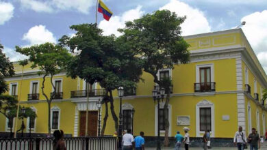 Venezuela rechaza inclusión de Cuba en lista arbitraria de EE.UU.