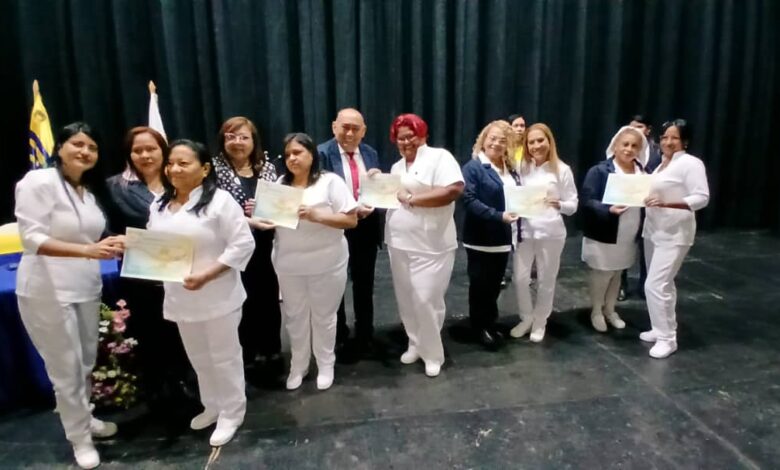 Autoridad Única en Salud de Bolívar reconoce a enfermeras por su día