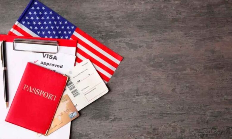 EE.UU. suspende citas de visas para estudiantes extranjeros