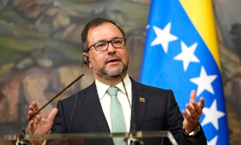 Canciller Gil a Hugh Todd: La Guayana Esequiba es venezolana, y lo haremos valer