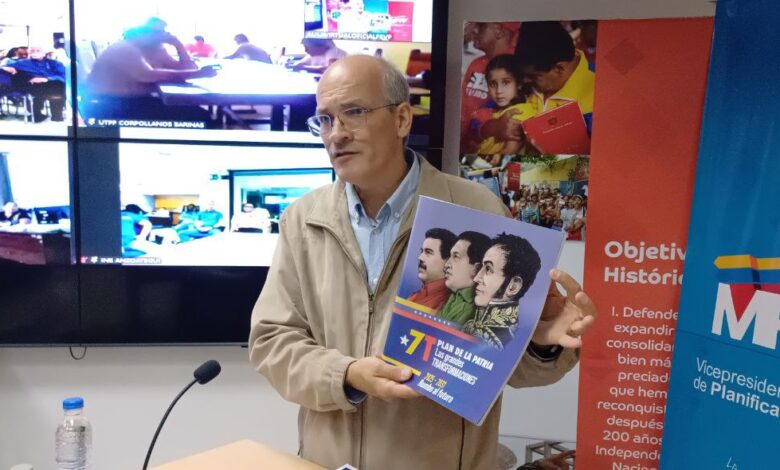 Venezuela avanza hacia un Estado fundamentado en las Comunas