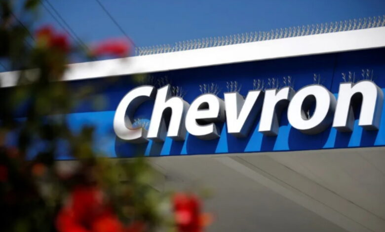 Chevron alerta sobre riesgos para EE.UU si la compañía abandona Venezuela