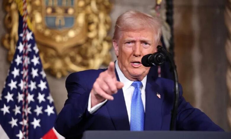 Trump ofrece mil dólares a migrantes indocumentados para que salgan de EE.UU.