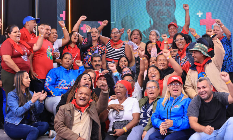 Presidente Maduro: «Venezuela avanza hacia un estadio superior de unión nacional»