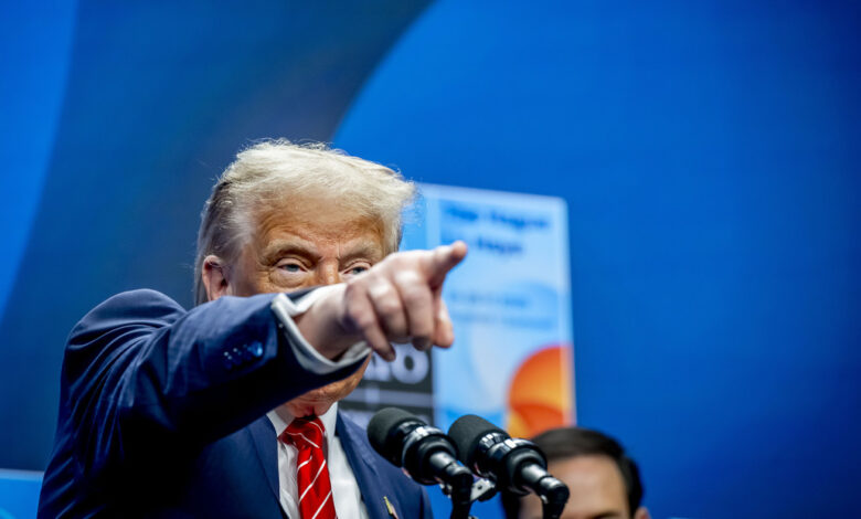 Trump pide echar 'como un perro' a periodista que reportó ataque poco exitoso contra Irán