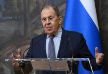 Lavrov califica de "decisión suicida" el veto europeo a la energía rusa