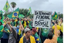 Marina de Brasil expulsa su primer militar condenado por golpista