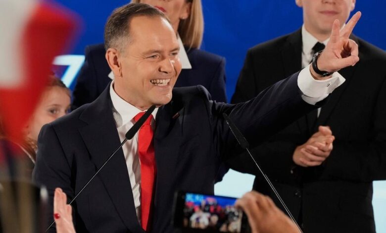 Conservador Nawrocki gana elección presidencial en Polonia