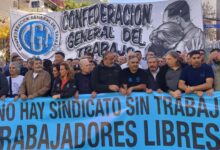 Justicia argentina suspende decreto que limita derecho de huelga