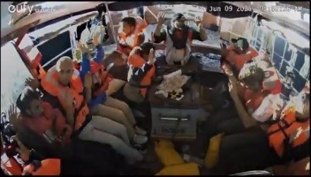 Israel intercepta barco humanitario hacia Gaza