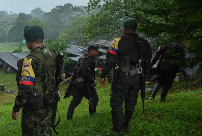Petro confirma neutralización de jefe de las disidencias FARC