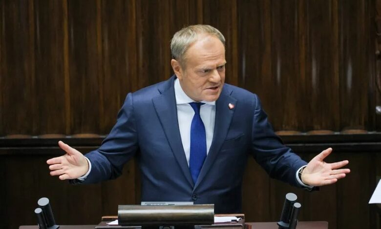 Primer ministro de Polonia supera cuestión de confianza en el Parlamento