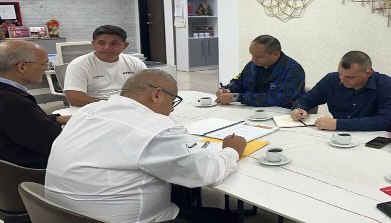 Gobierno Bolivariano debate métodos de gestión que favorezcan a las comunidades