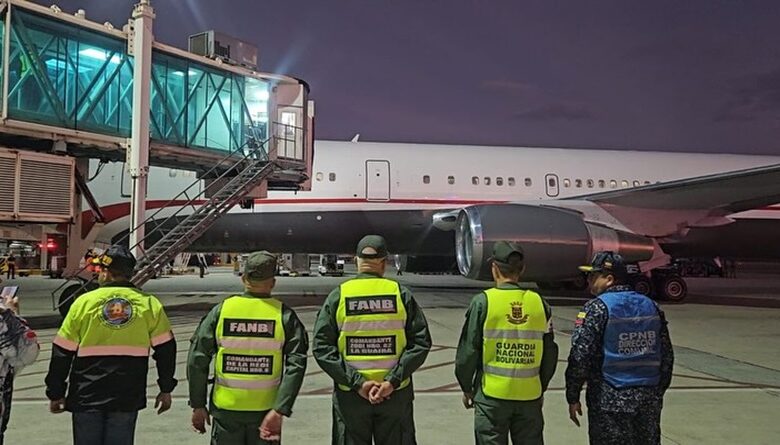 Llegan a Venezuela 192 migrantes deportados de Estados Unidos