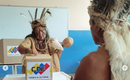 Presidente Maduro celebró participación de pueblos indígenas en elección de parlamentarios