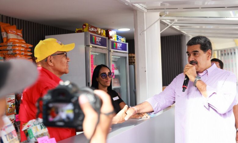 Gobierno Bolivariano reinauguró Complejo Cultural y Deportivo Casa del Obrero