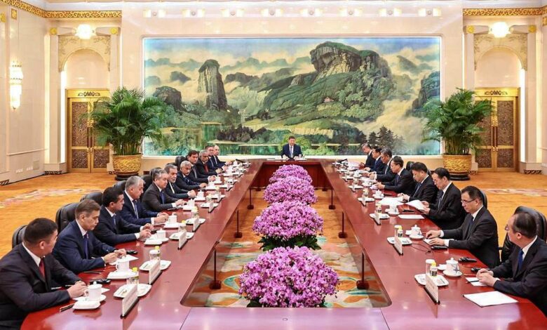 Cancilleres de la OCS y Xi Jinping debaten sobre el desarrollo de la organización