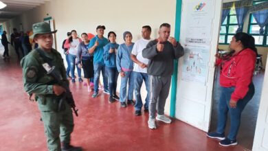 CNE reporta apertura de 98% de las mesas electorales