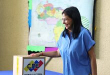 Vicepresidenta Rodríguez: Venezuela tiene una democracia muy vigorosa