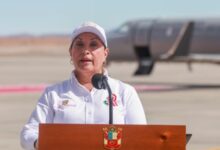 Presidenta de Perú, Dina Boluarte, se duplica el sueldo