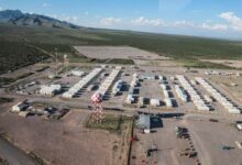 Texas albergará centro de detención de migrantes más grande de EEUU