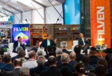 Maduro propone crear Misión para promover la lectura y declara la guerra al eurocentrismo