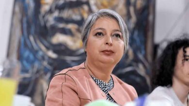 Candidata Jeannette Jara lidera encuestas en Chile, pero disminuye su ventaja