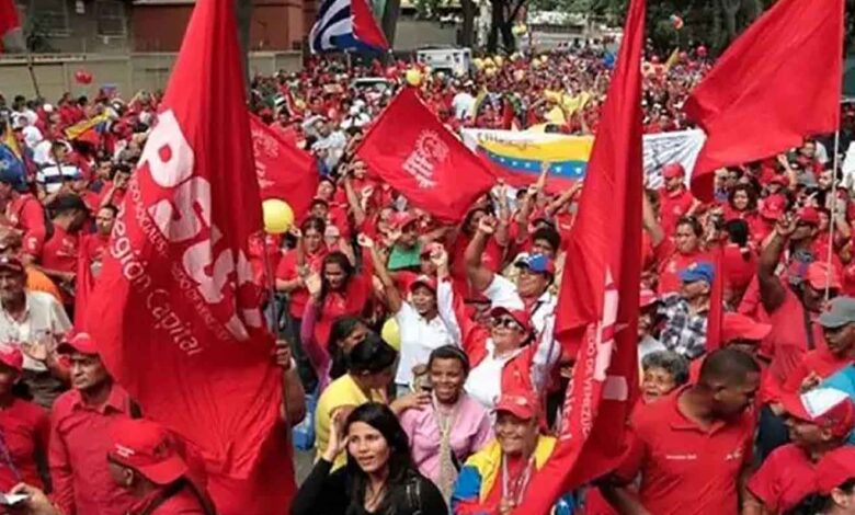 Pueblo marcha en Caracas en honor a Chávez y por victoria del presidente Maduro